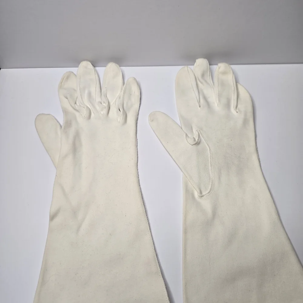 Elegant Off White Women's Gloves